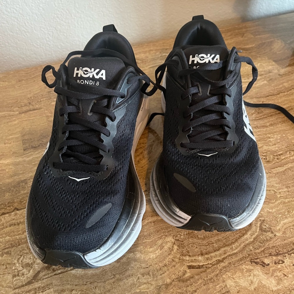 HOKA Bondi 8 running shoes